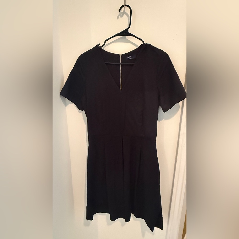 GAP Black V-Neck Dress